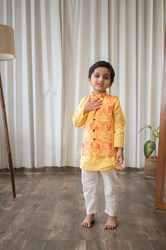 Boys Yellow Cotton Kurta With Yellow Floral Jacket And Off White Pajama