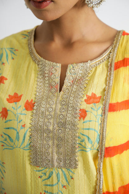 Women Yellow Floral Kurta With Pant And Chiffon Leheriya Dupatta